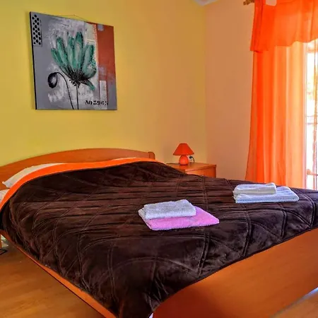 Luna * Smokvica (Korcula)