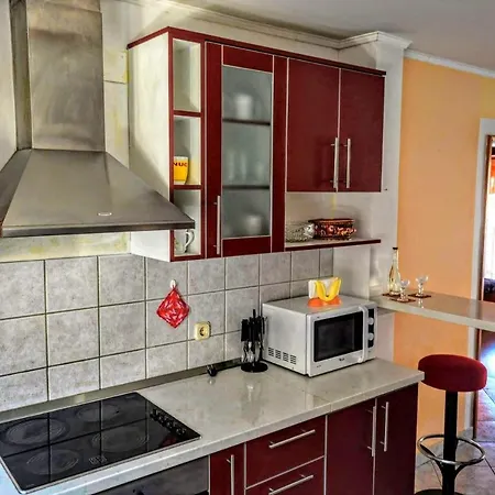 Apartman Luna *