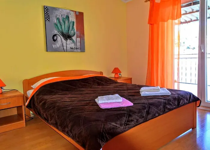 Luna * Смоквица